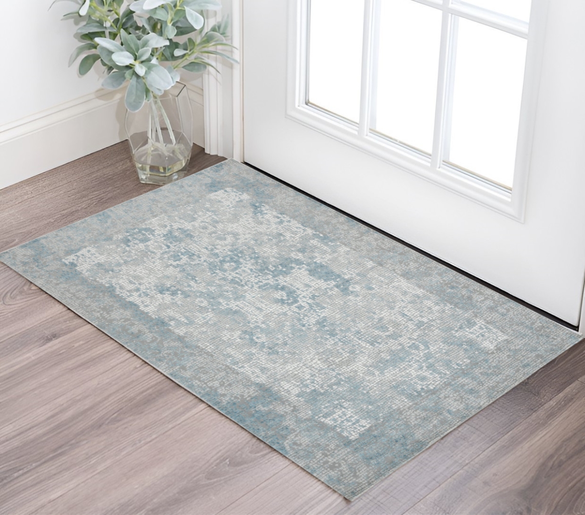 570887 2 x 3 ft. Gray Blue & Ivory Medallion Rectangle Area Rug