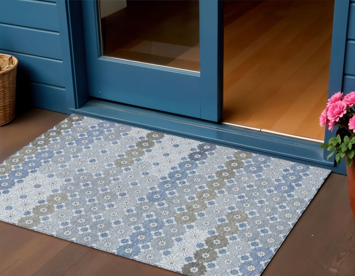 617494 3 x 5 ft. Denim Blue Gray & Ivory Floral Washable Indoor & Outdoor Rectangle Area Rug