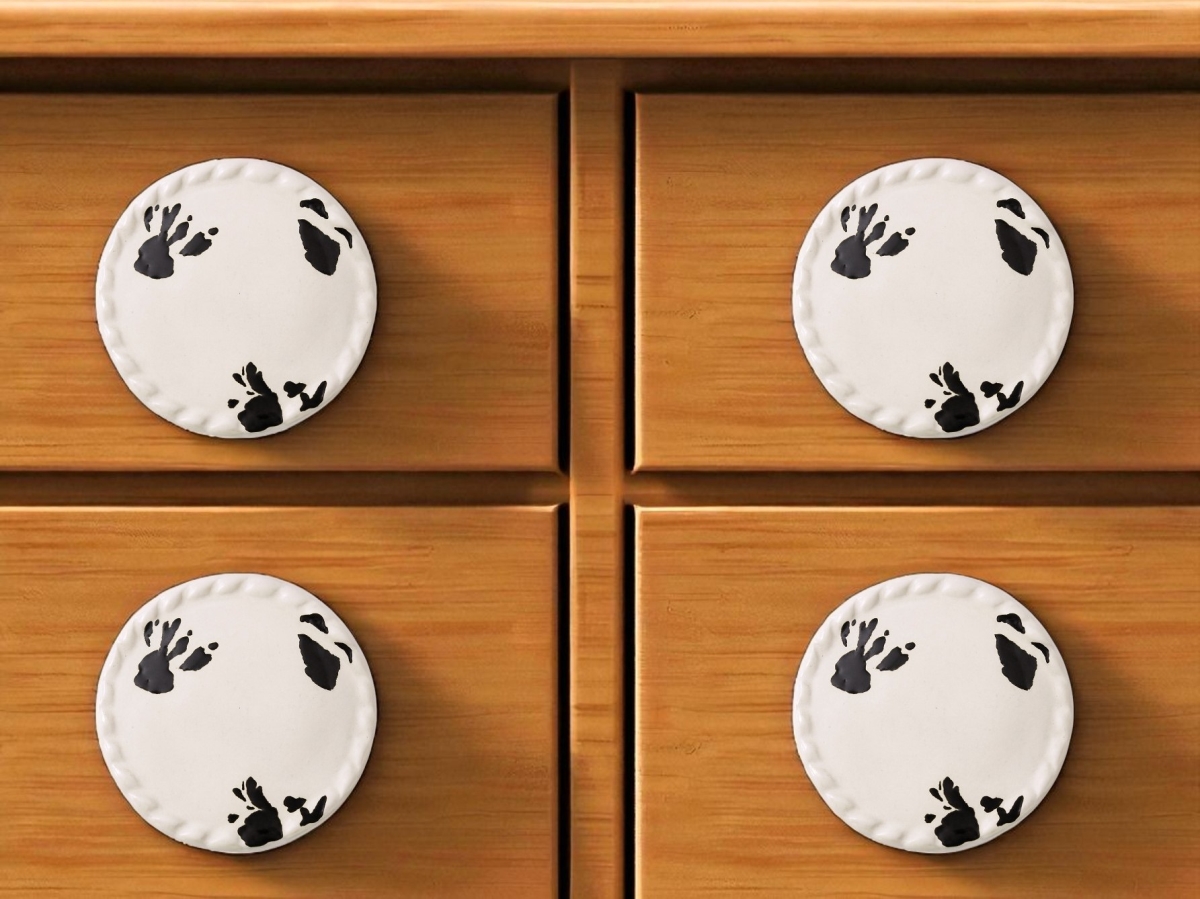 635796 Distressed White Ceramic Drawer Pull Knobs - Set of 6
