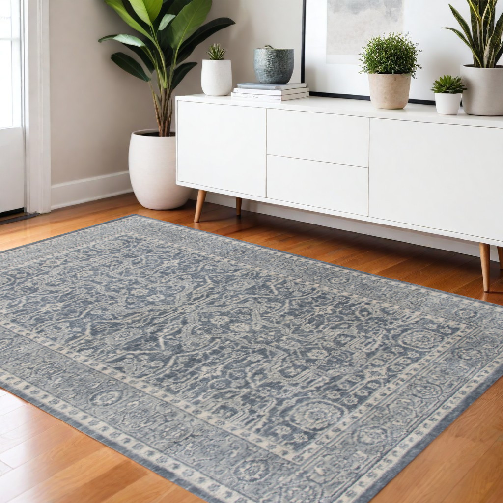 570732 4 x 6 ft. Wool Medallion Hand Woven Rectangle Area Rug, Gray & Dark Gray