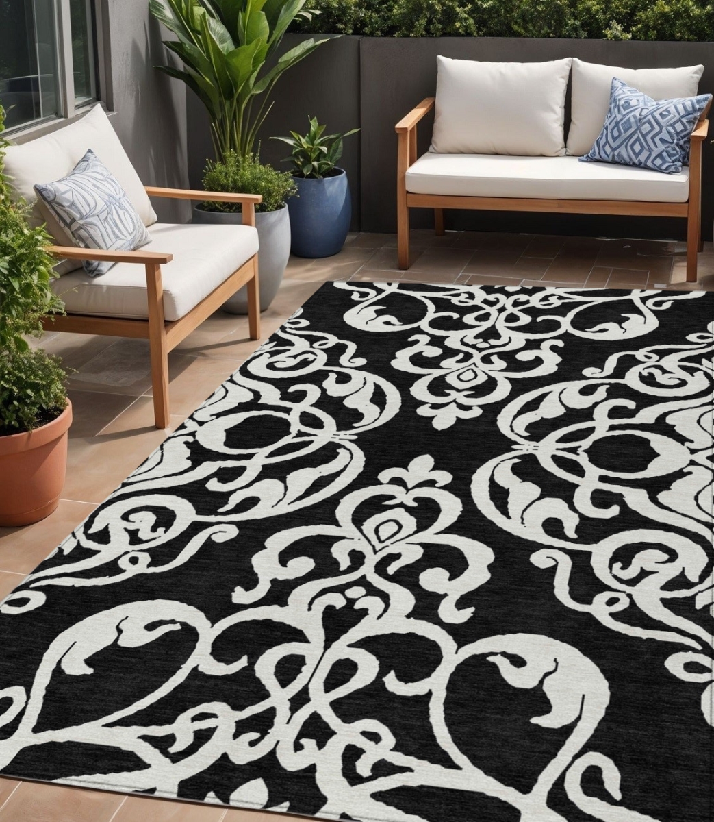 614408 5 x 8 ft. Black & Ivory Damask Washable Indoor & Outdoor Rectangle Area Rug