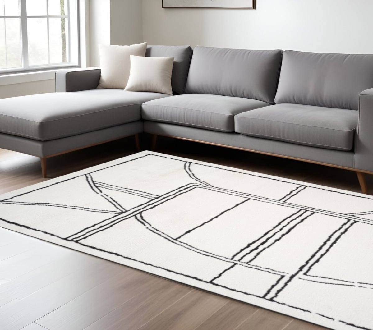 571010 8 x 10 ft. Ivory & Black Geometric Rectangle Area Rug