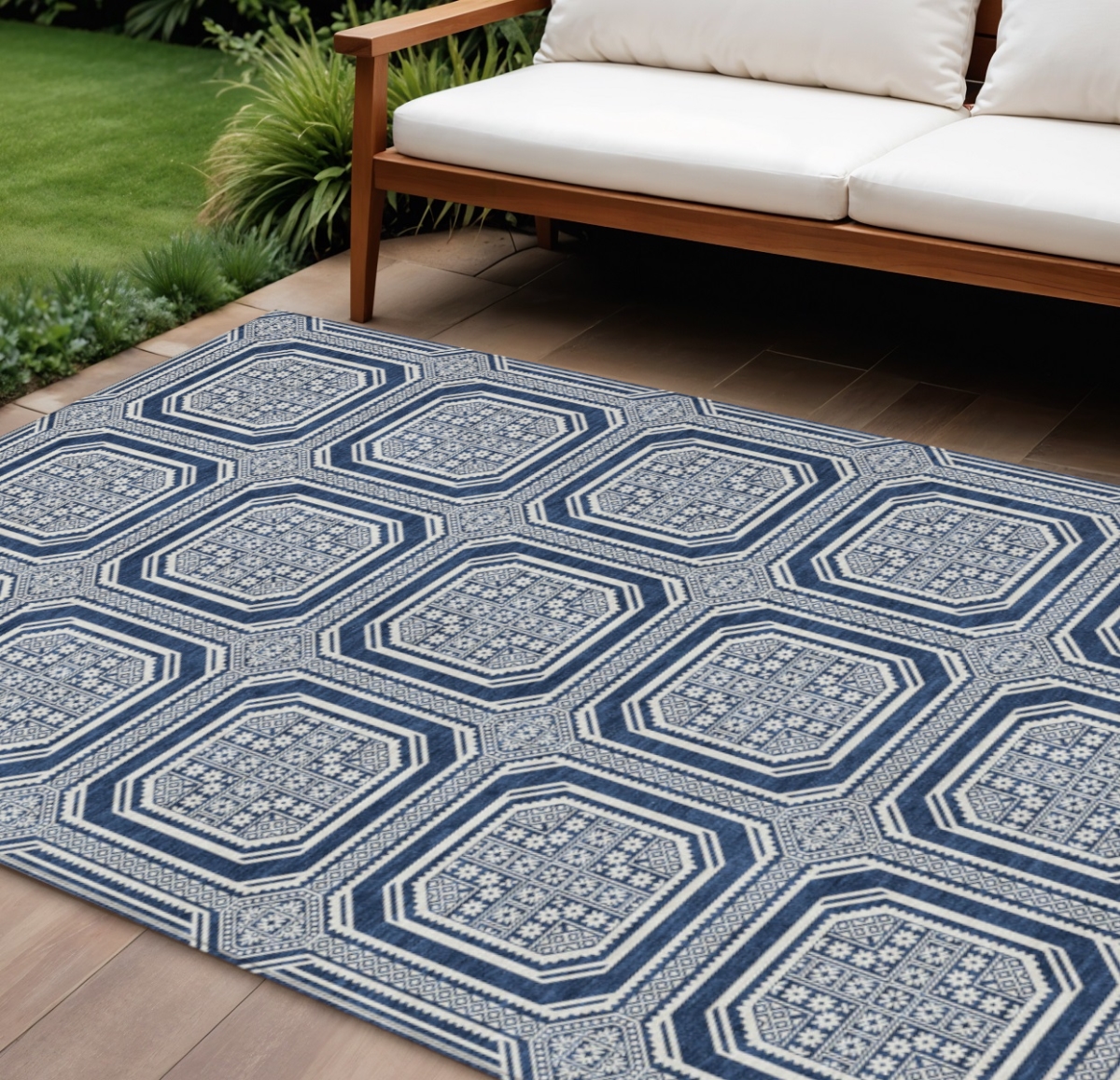 610838 8 x 10 ft. Navy Blue & Ivory Geometric Washable Indoor & Outdoor Rectangle Area Rug
