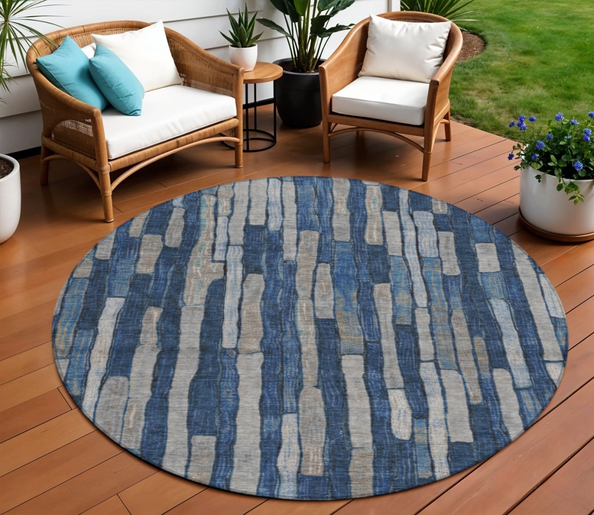 608954 8 ft. Navy Blue & Denim Blue Round Striped Washable Indoor & Outdoor Area Rug