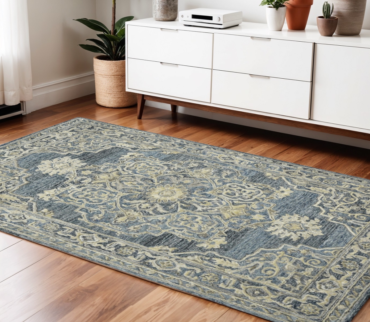 570586 4 x 6 ft. Denim Blue & Ivory Wool Oriental Hand Tufted Rectangle Area Rug