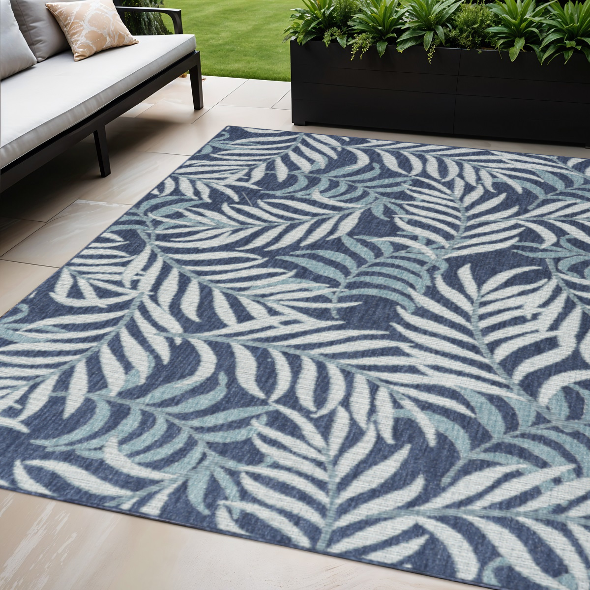 552505 5 x 7 ft. Navy Blue Sky Blue & Ivory Palm Leaf Indoor & Outdoor Rectangle Area Rug