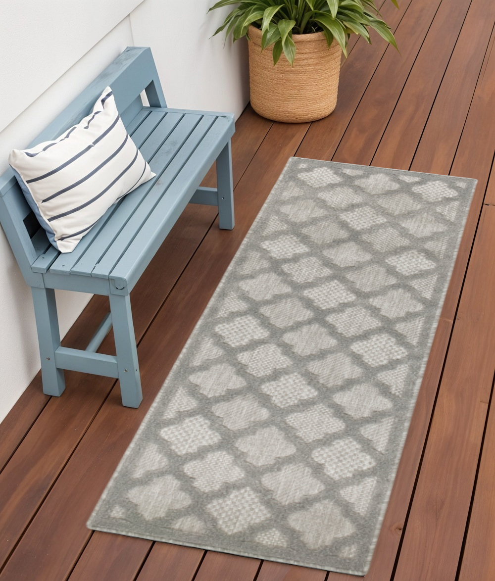 556293 6 ft. Silver & Gray Geometric Indoor & Outdoor Rectangle Area Rug