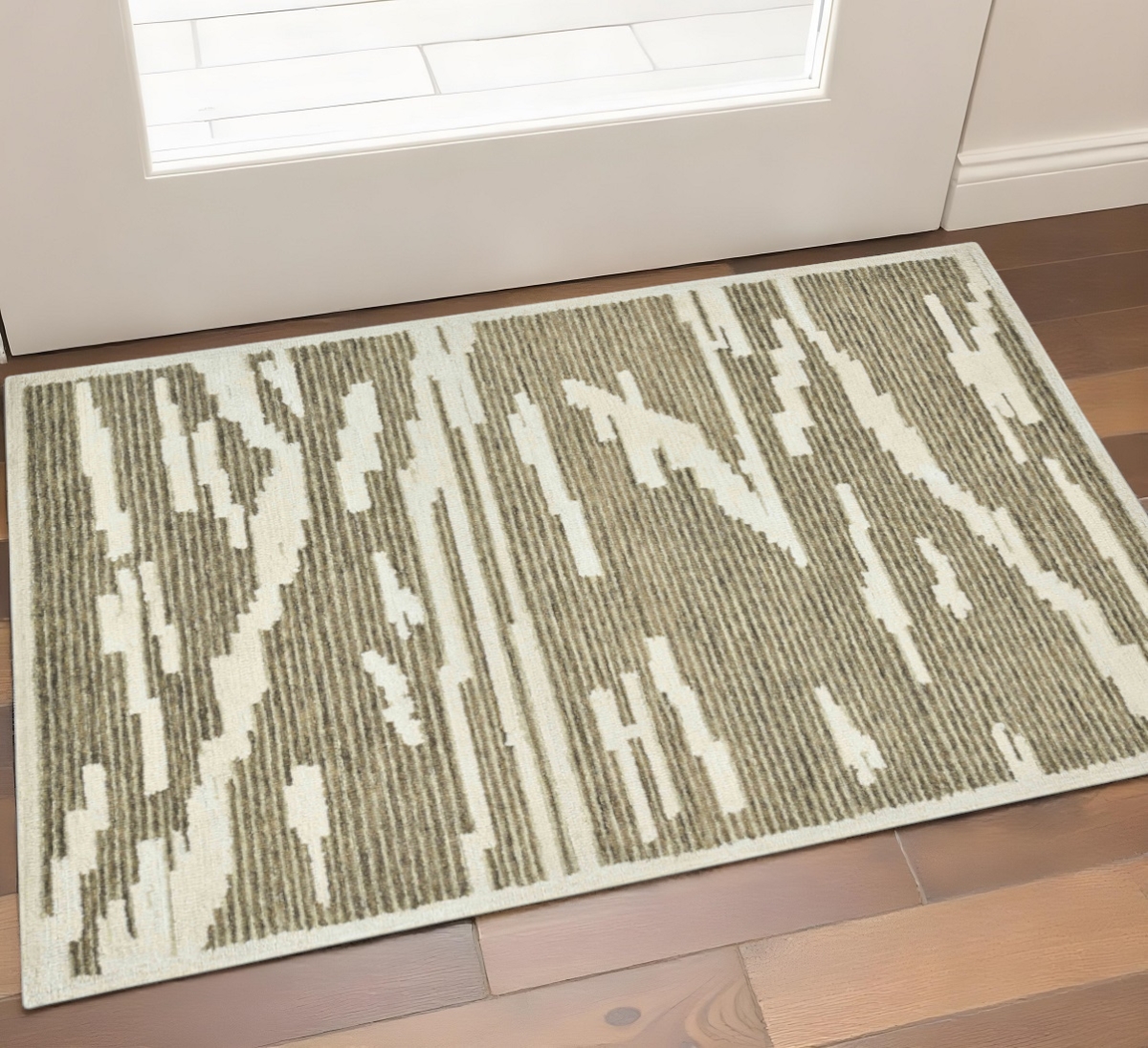 570367 2 x 3 ft. Beige & Brown Wool Abstract Hand Hooked Rectangle Area Rug