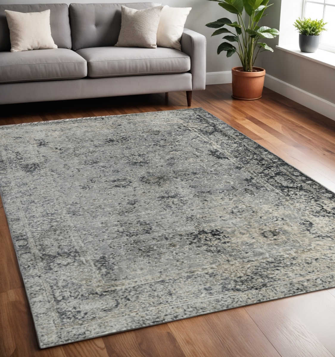570816 5 x 8 ft. Gray & Black Floral Medallion Rectangle Area Rug