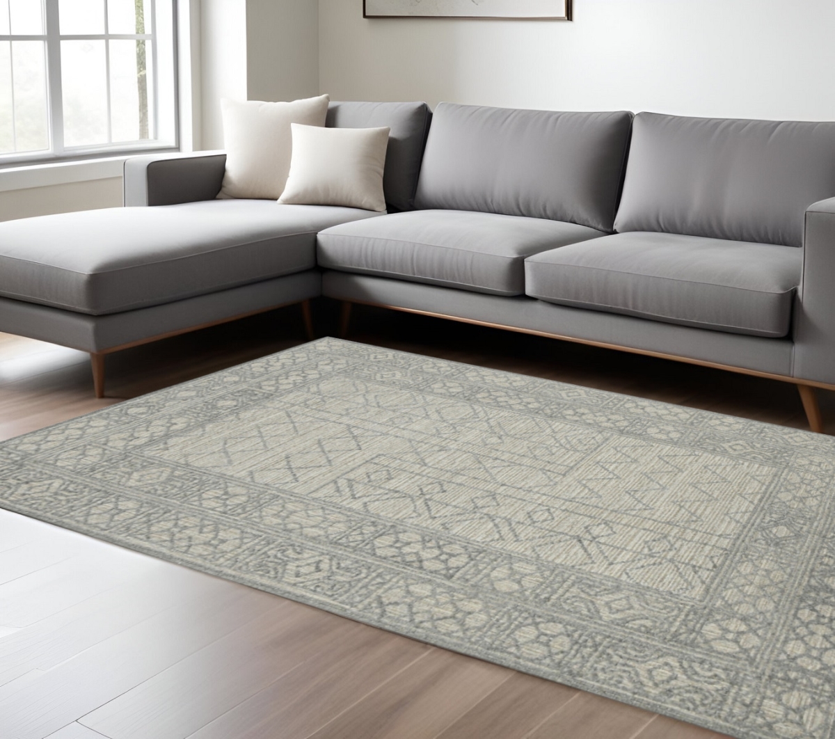 570321 8 x 10 ft. Gray & Ivory Wool Southwestern Hand Hooked Rectangle Area Rug