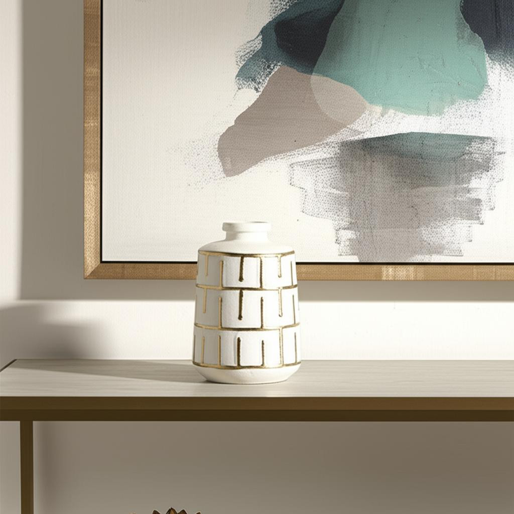 574210 9 in. Ivory & Gold Geometric Round Ceramic Table Vase