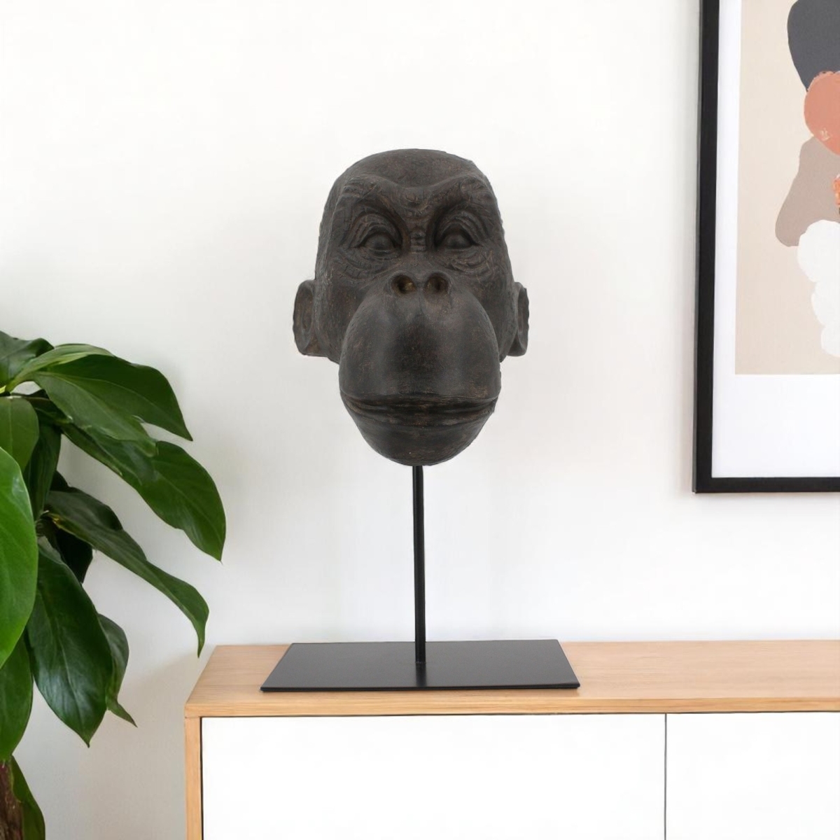 574104 16 in. Brown Resin Gorilla Face Tabletop Sculpture