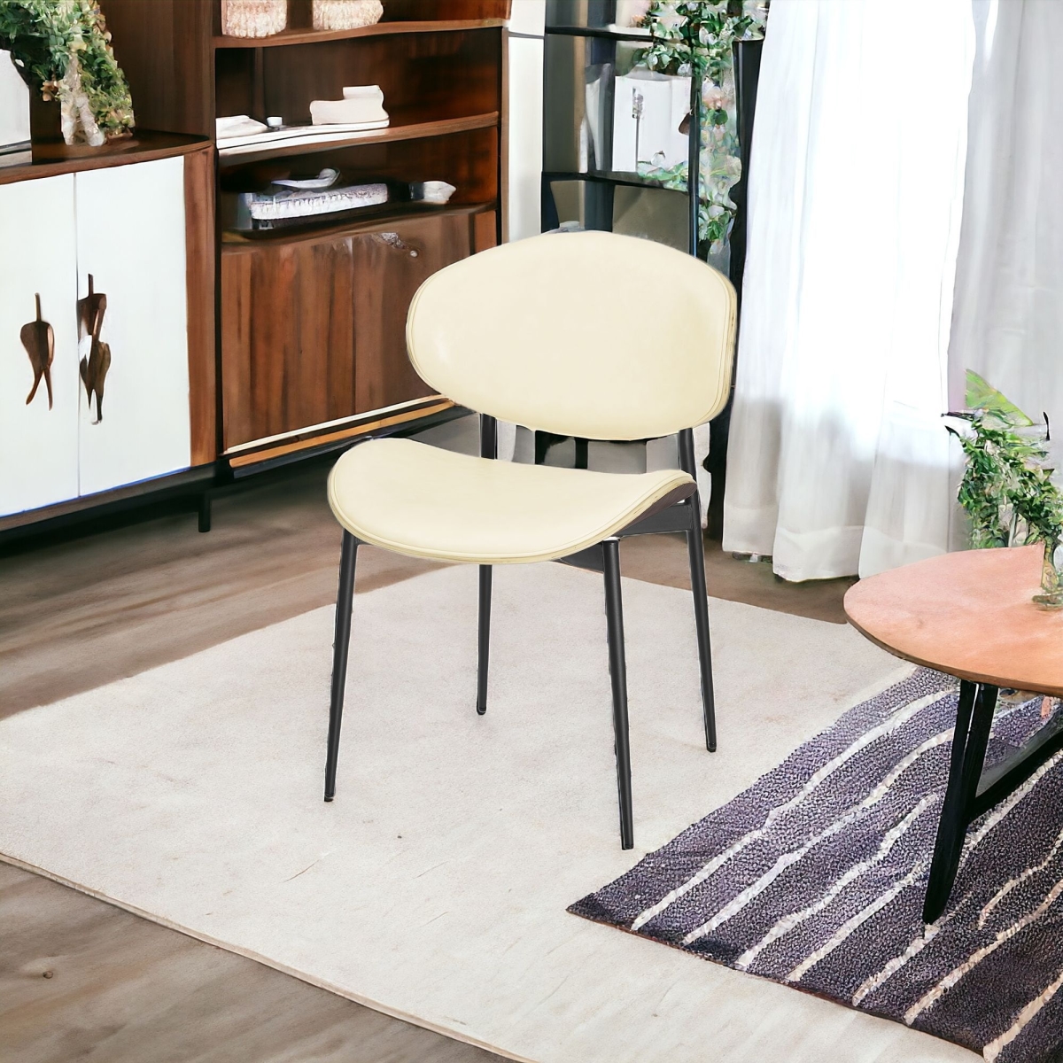 543556 31.5 x 21.85 x 21.9 in. Off White & Black Upholstered Faux Leather Curved Back Dining Side Chair - Set of 2