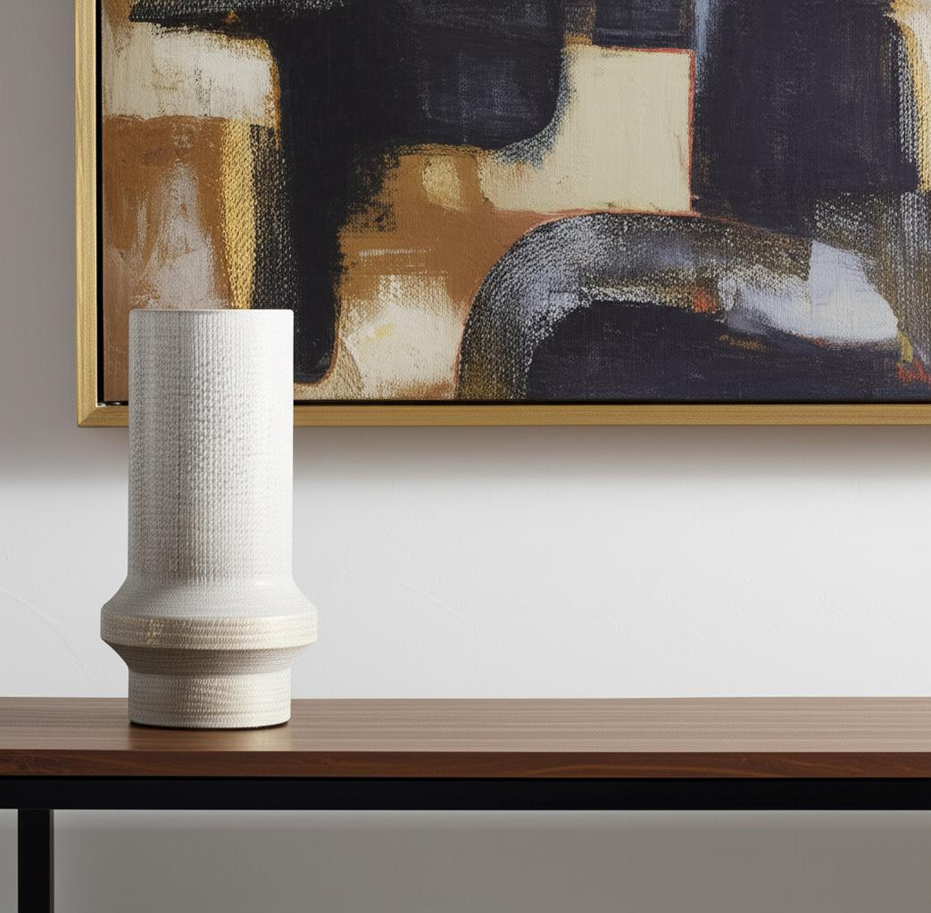 608326 13 in. Off White & Gold Metal Cylinder Table Vase