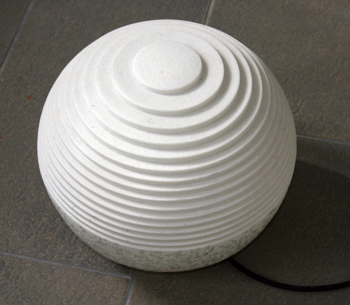 14 x 12 in. Round Ball Lines with Light, Outdoor