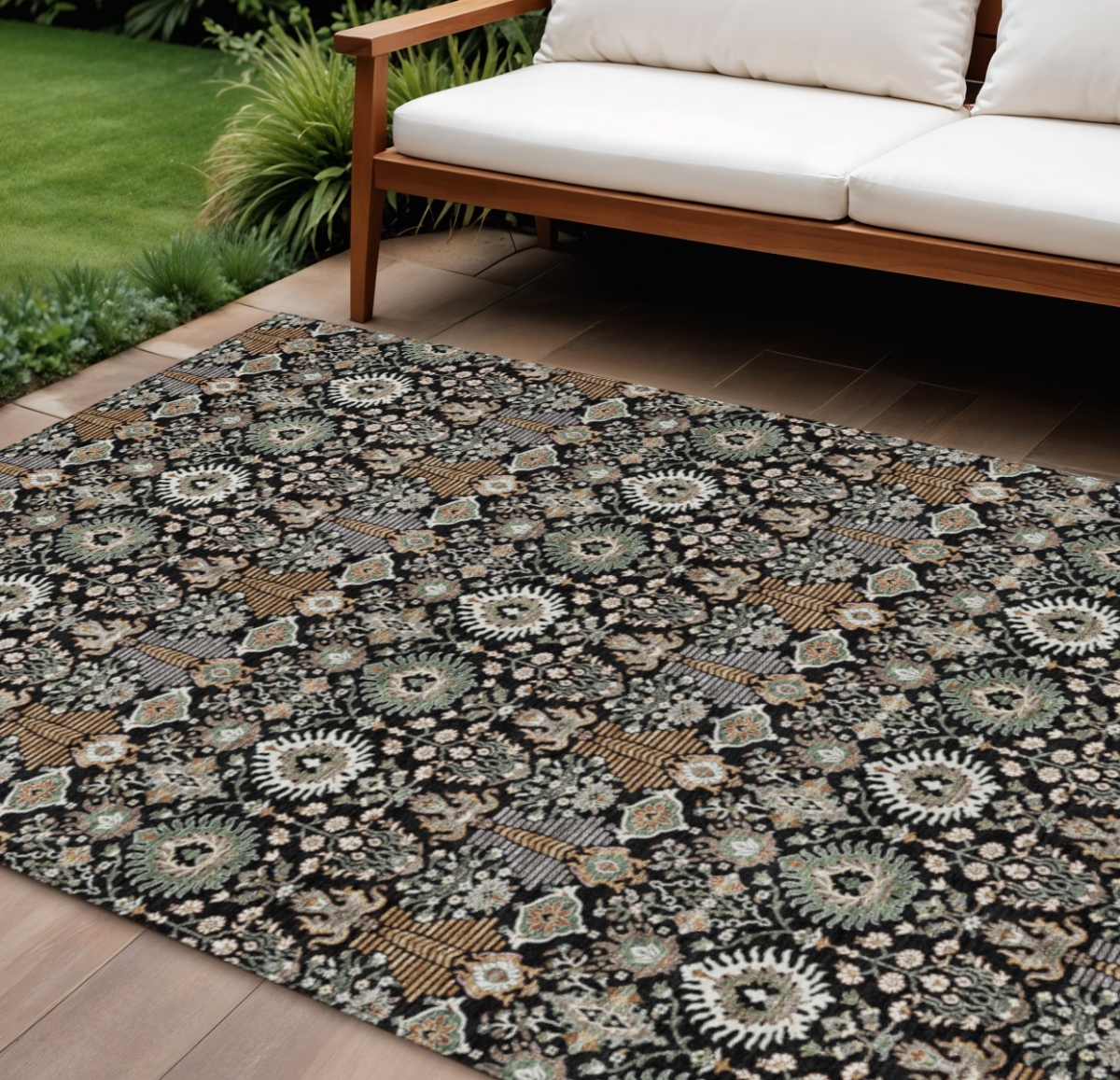640477 10 x 14 ft. Black & Ivory Floral Washable Traditional Indoor & Outdoor Rectangle Area Rug