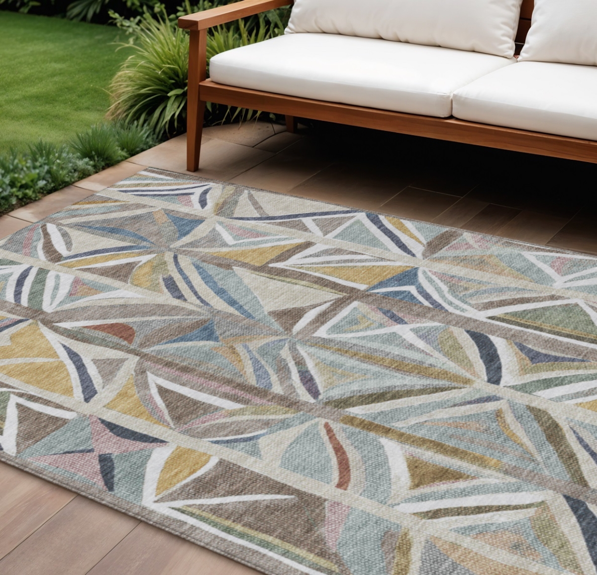 640559 8 x 10 ft. Taupe Ivory & Gold Geometric Washable Transitional Indoor & Outdoor Rectangle Area Rug