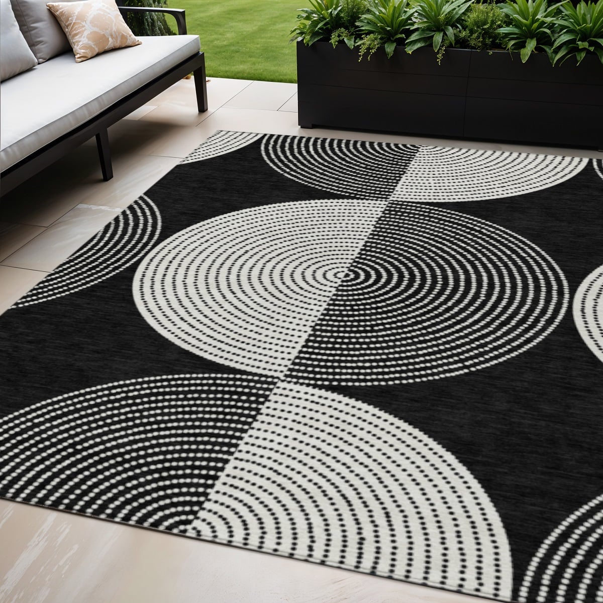 641591 5 x 8 ft. Black & Ivory Geometric Washable Transitional Indoor & Outdoor Rectangle Area Rug