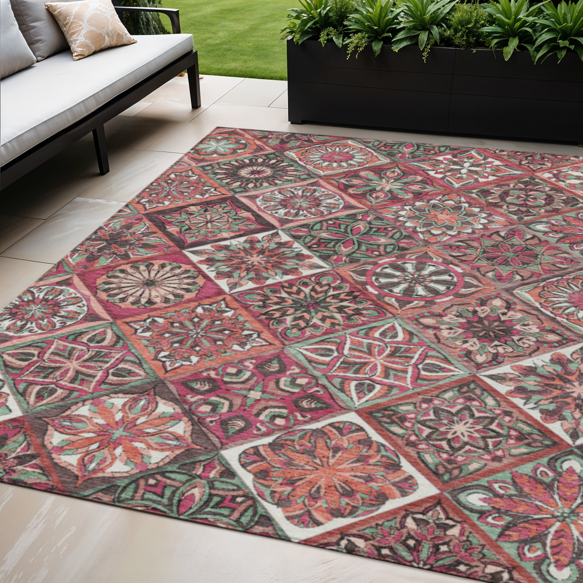 640623 5 x 8 ft. Blush & Green Patchwork Washable Transitional Indoor & Outdoor Rectangle Area Rug