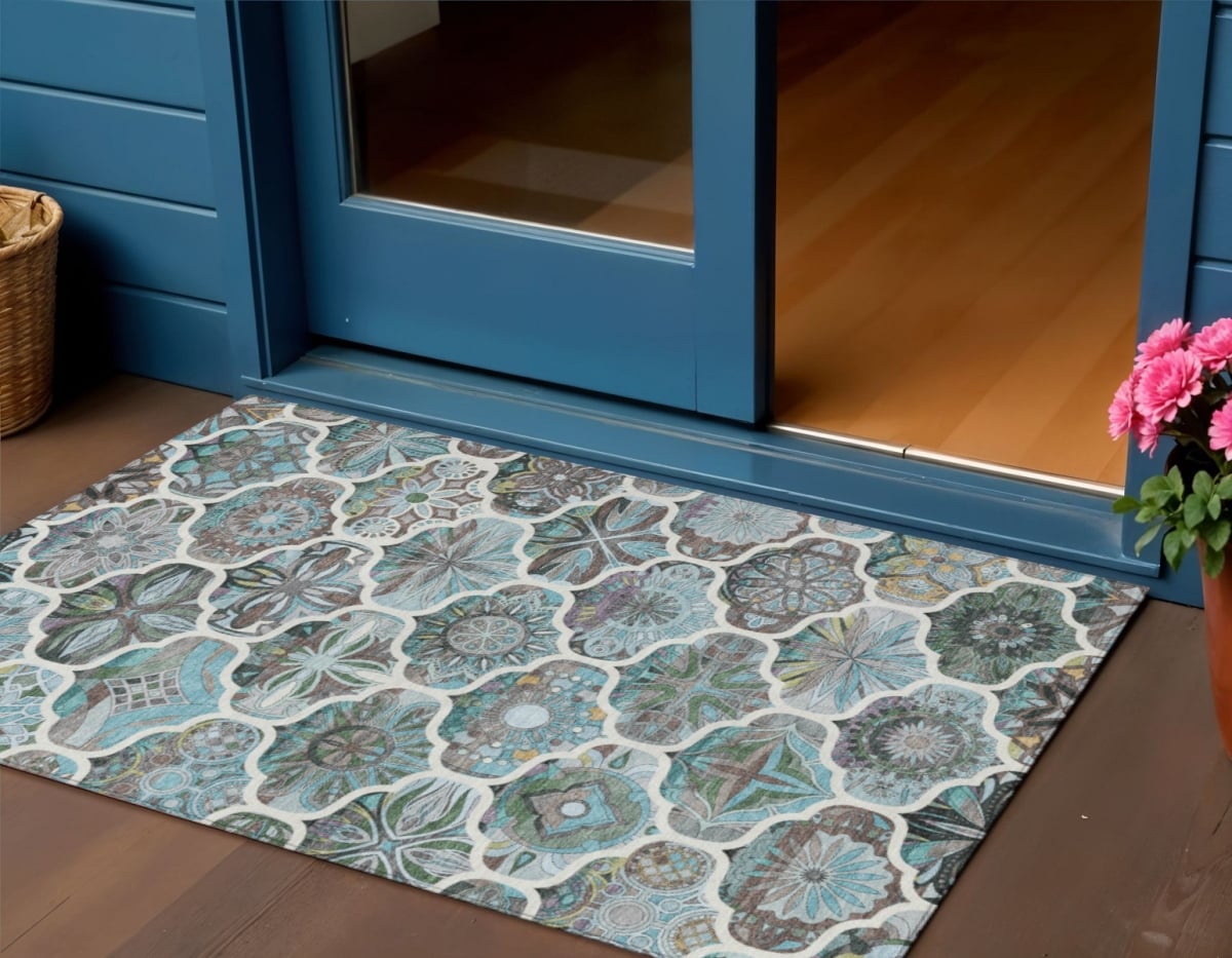 640670 3 x 5 ft. Teal, Blue & Ivory Quatrefoil Washable Transitional Indoor & Outdoor Rectangle Area Rug