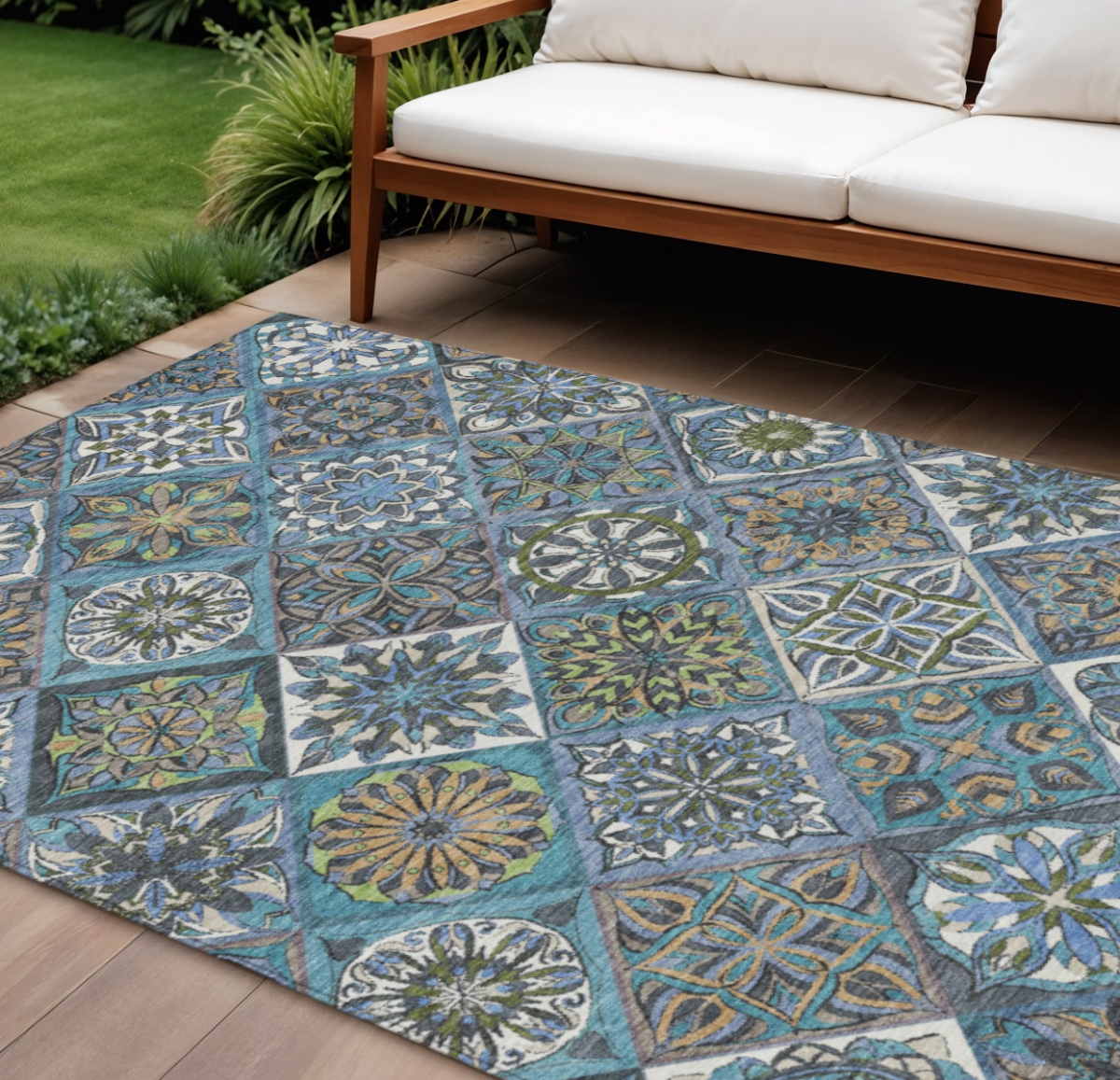 640632 9 x 12 ft. Denim Blue & Green Patchwork Washable Transitional Indoor & Outdoor Rectangle Area Rug