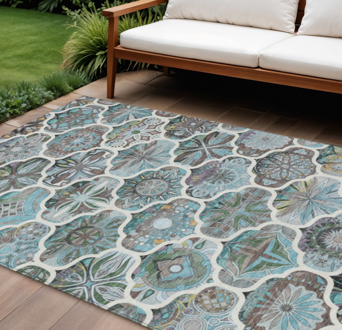640675 10 x 14 ft. Teal, Blue & Ivory Quatrefoil Washable Transitional Indoor & Outdoor Rectangle Area Rug