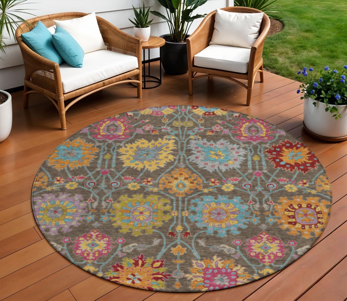 657819 8 ft. Chocolate Gold & Pink Damask Washable Transitional Indoor & Outdoor Round Area Rug