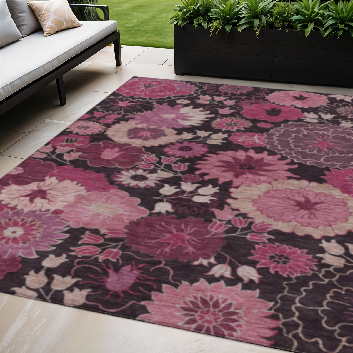 658124 5 x 8 ft. Blush & Black Floral Washable Transitional Indoor & Outdoor Rectangle Area Rug