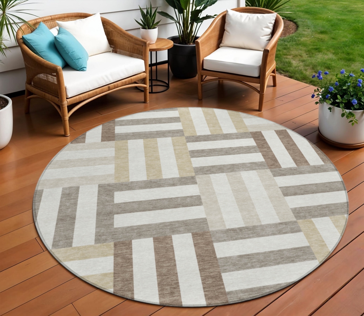 659768 8 ft. Ivory, Gray & Brown Geometric Washable Transitional Indoor & Outdoor Round Area Rug