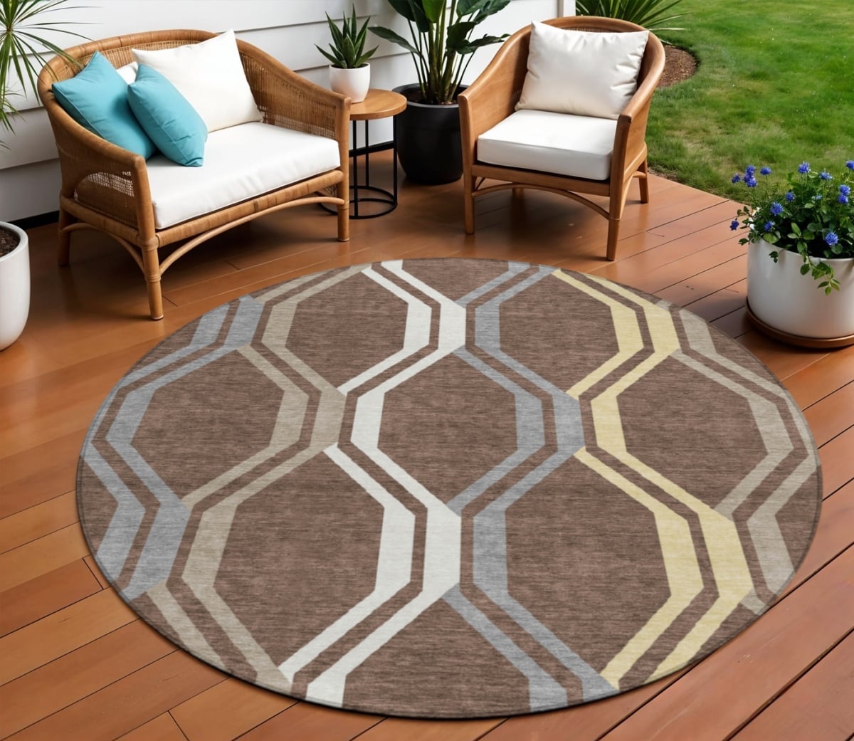 659440 8 ft. Chocolate Gray & Ivory Geometric Washable Transitional Indoor & Outdoor Round Area Rug