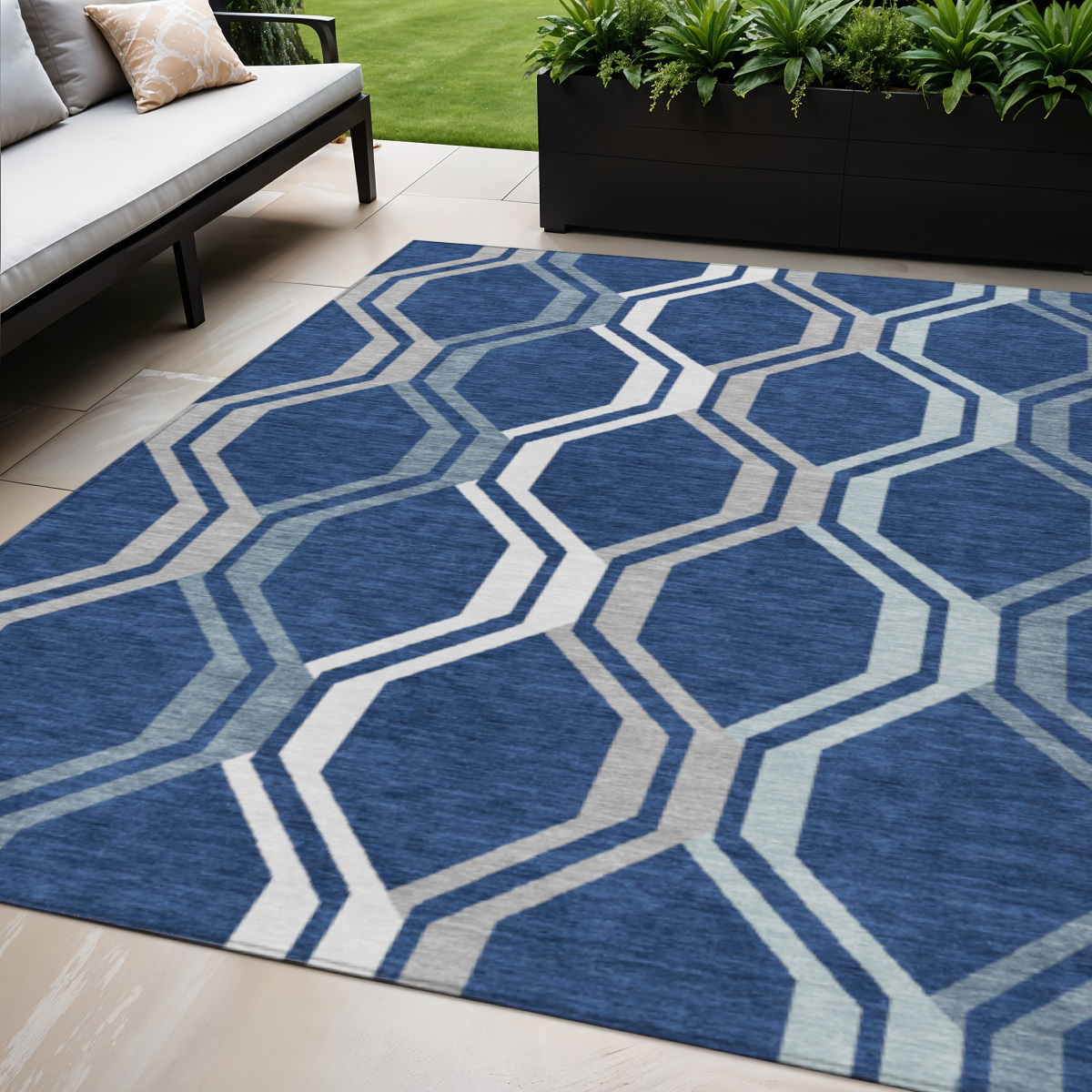 659469 5 x 8 ft. Navy Blue & Ivory Geometric Washable Transitional Indoor & Outdoor Rectangle Area Rug