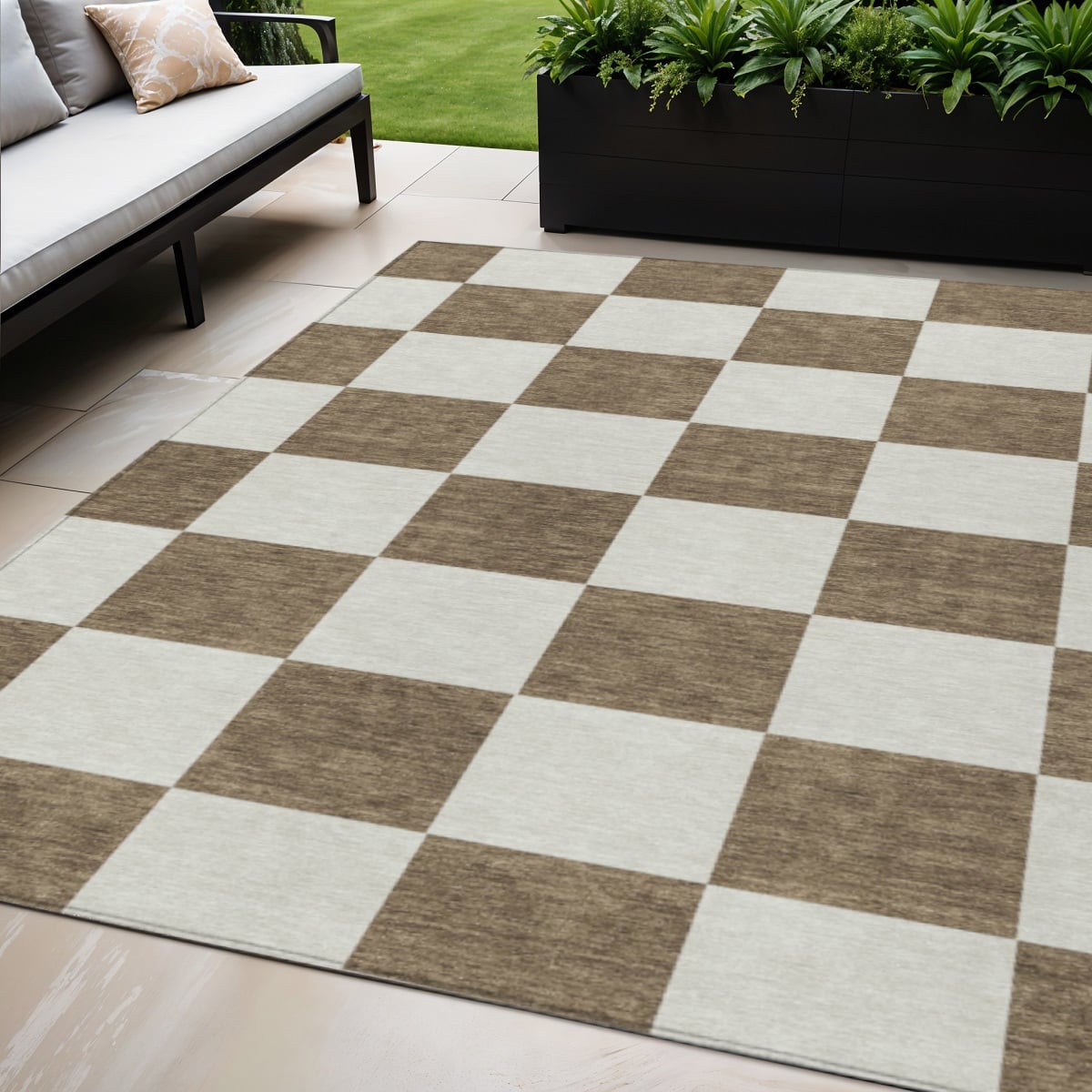 660674 5 x 8 ft. Chocolate & Ivory Geometric Washable Transitional Indoor & Outdoor Rectangle Area Rug