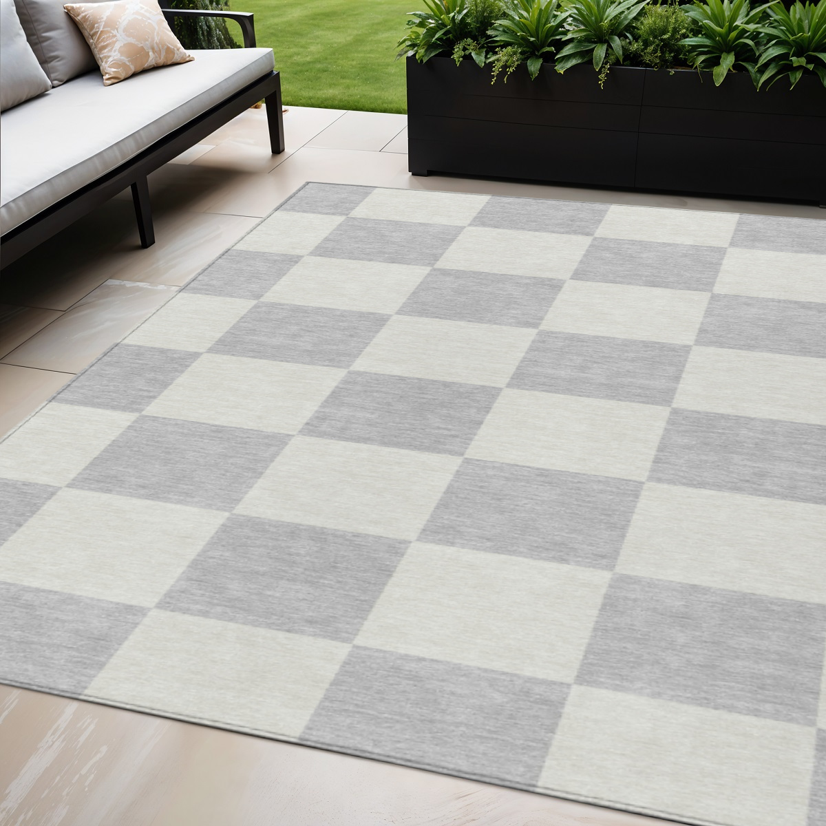 660746 5 x 8 ft. Silver & Ivory Geometric Washable Transitional Indoor & Outdoor Rectangle Area Rug