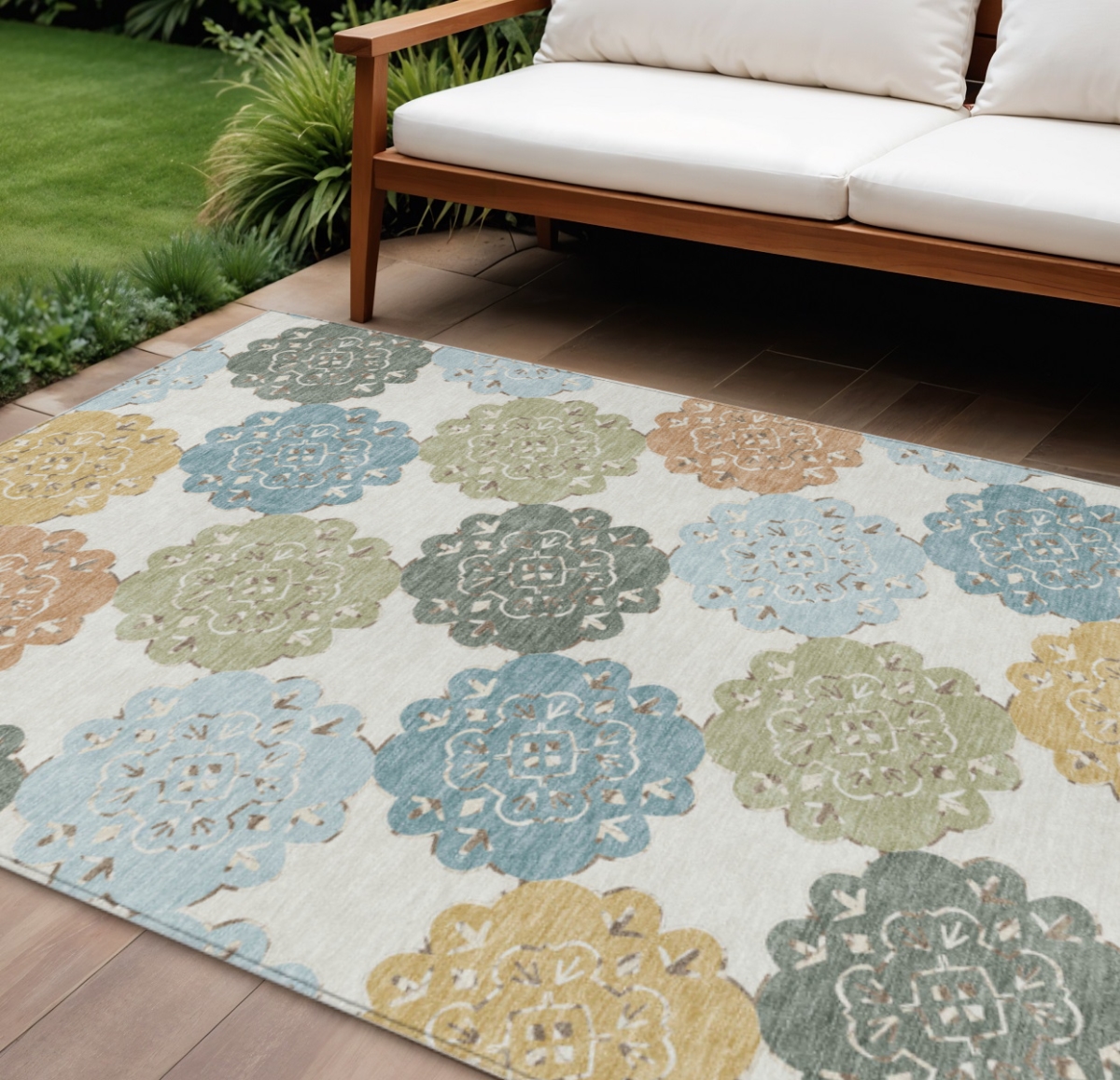 661109 9 x 12 ft. Pacific Blue, Ivory & Copper Quatrefoil Washable Transitional Indoor & Outdoor Rectangle Area Rug