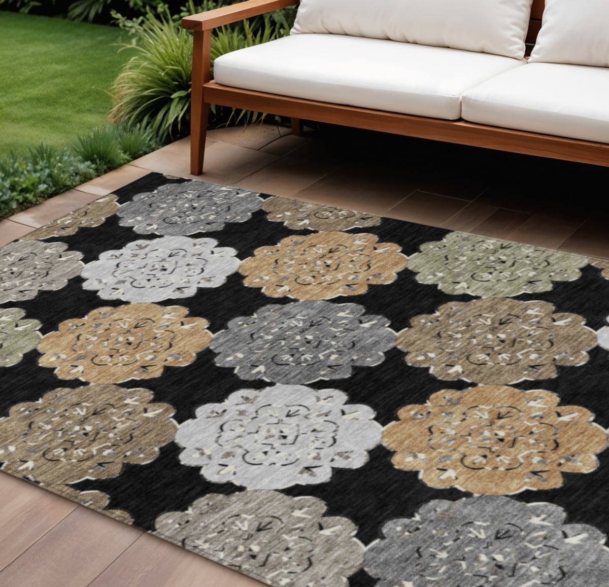 661079 9 x 12 ft. Black, Ivory & Khaki Quatrefoil Washable Transitional Indoor & Outdoor Rectangle Area Rug