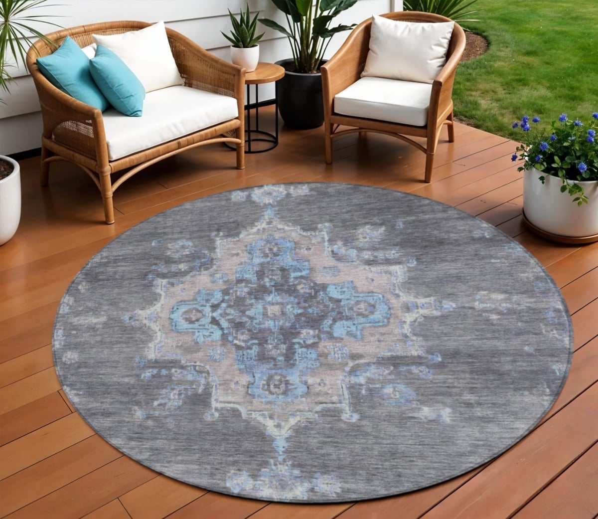 659206 8 ft. Graphite & Blue Medallion Washable Traditional Indoor & Outdoor Round Area Rug
