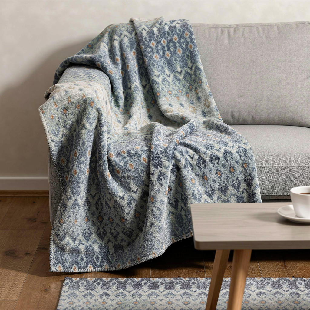 712347 50 x 70 in. Blue & Orange Geometric Microfiber Plush Throw Blanket