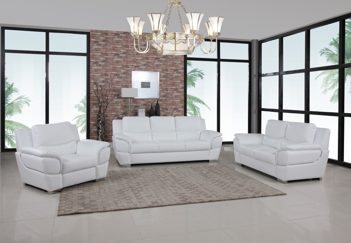 Home Roots 329478 Chic Leather Sofa Set, White - 111 in.