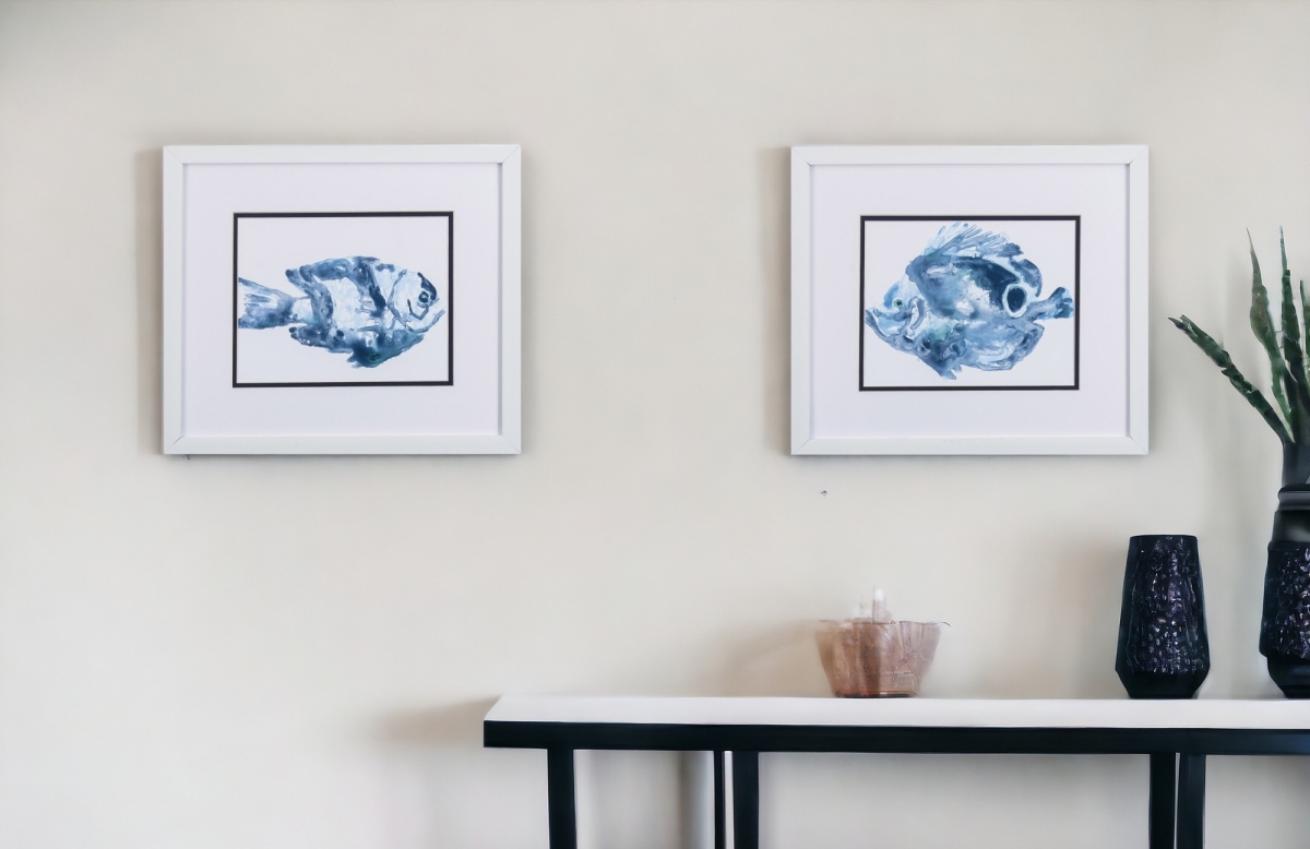 387736 14 x 16 in. Blue Fish Wall Decor, Set of 2