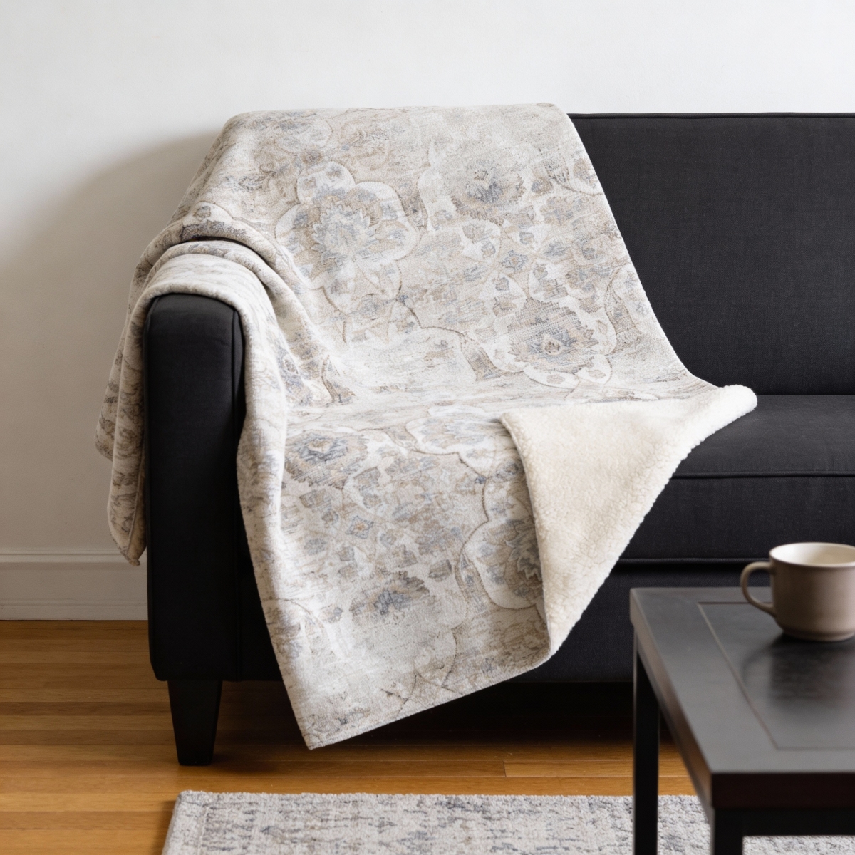 712398 50 x 70 in. Linen Coffee & Ivory Damask Microfiber Plush Throw Blanket