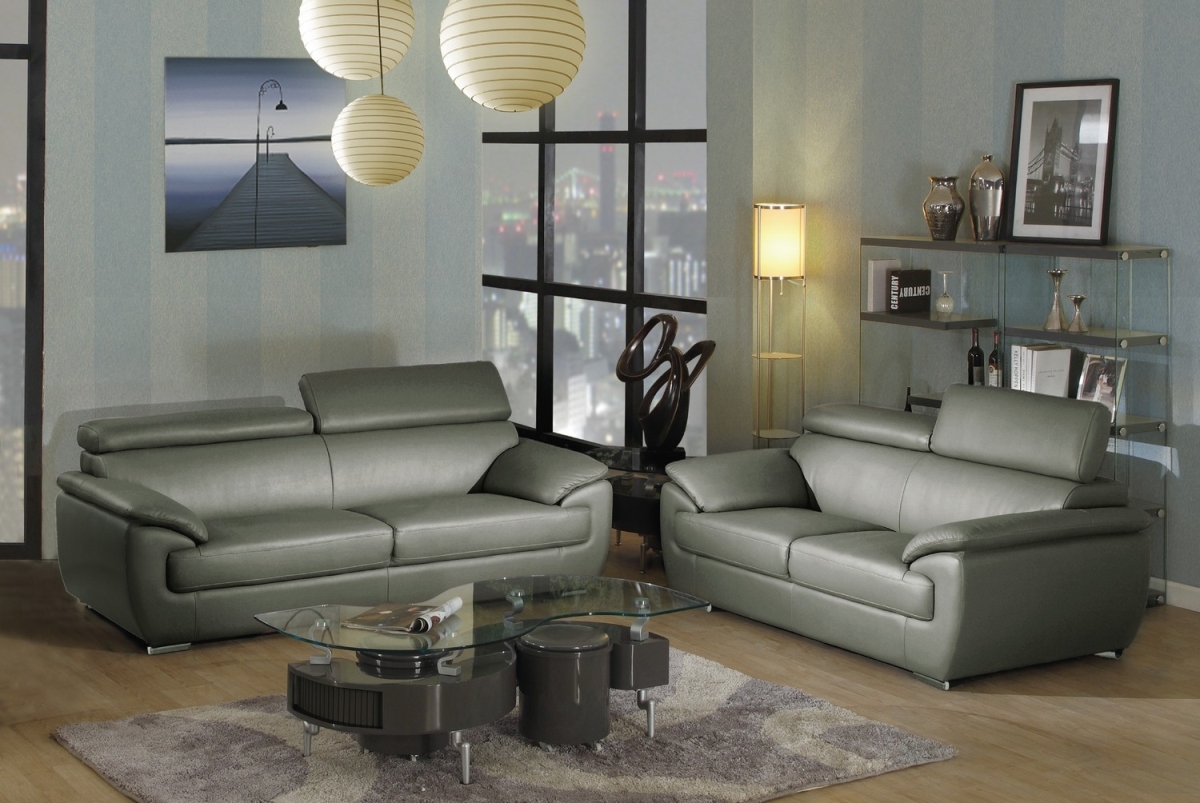 343850 69 x 38 x 32-39 in. Modern Gray Leather Sofa & Loveseat
