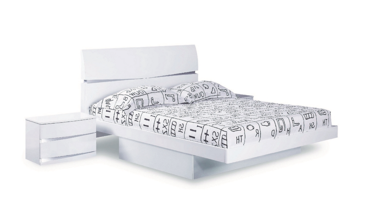 80 x 79 x 42.5 in. Modern Eastern King White High Gloss Bed