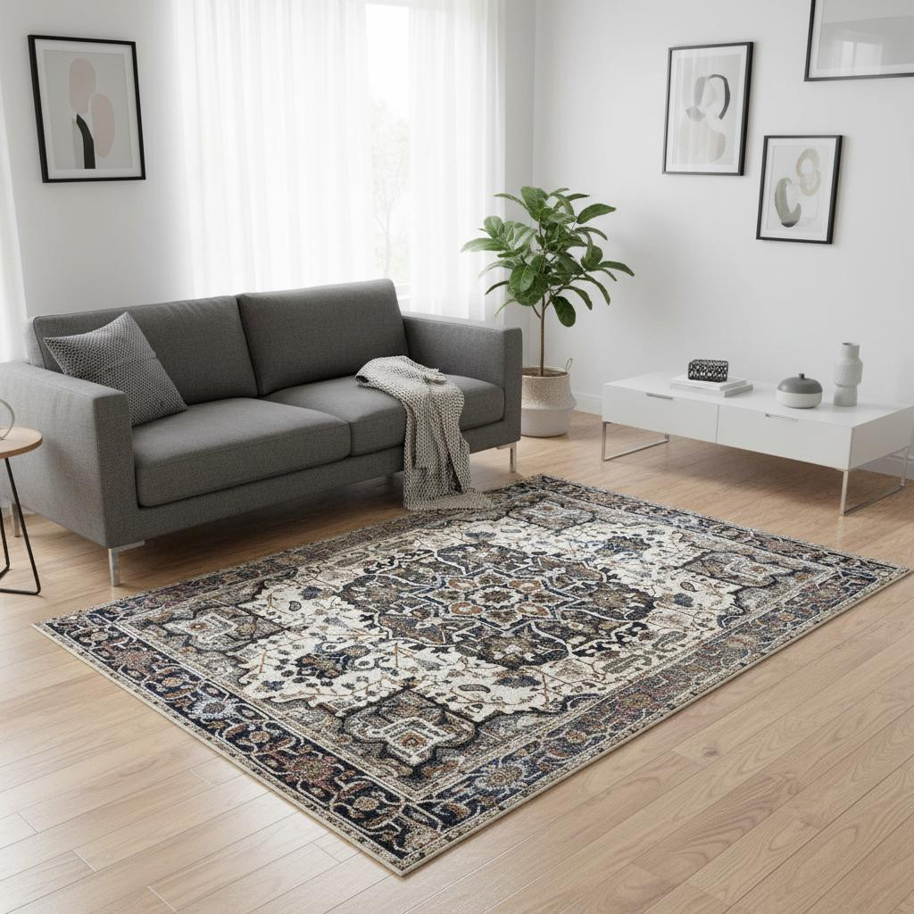 660312 5 x 8 ft. Gray Black & Ivory Medallion Rectangle Area Rug