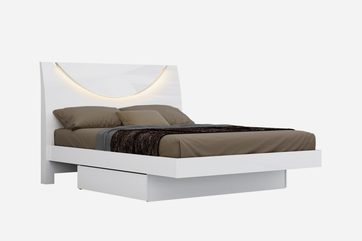 White California King Size Bed - 72 x 85 x 43 in.