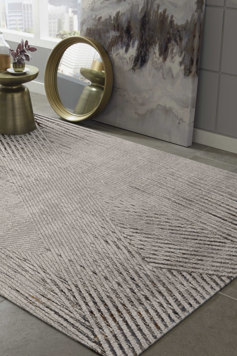 63 x 91 in. Ivory or Grey Polyester Rug
