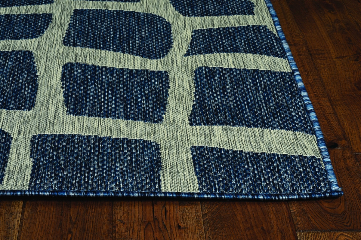 47 x 31 in. Mocha Polypropylene Rug