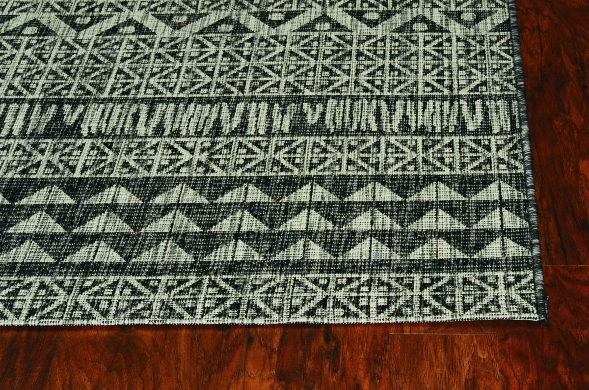 47 x 31 in. Charcoal Polypropylene Rug
