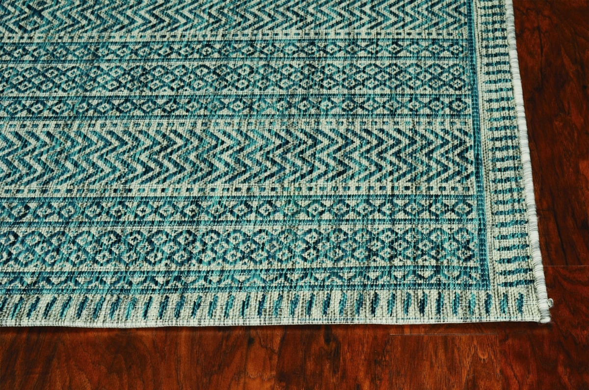 47 x 31 in. Teal Polypropylene Rug