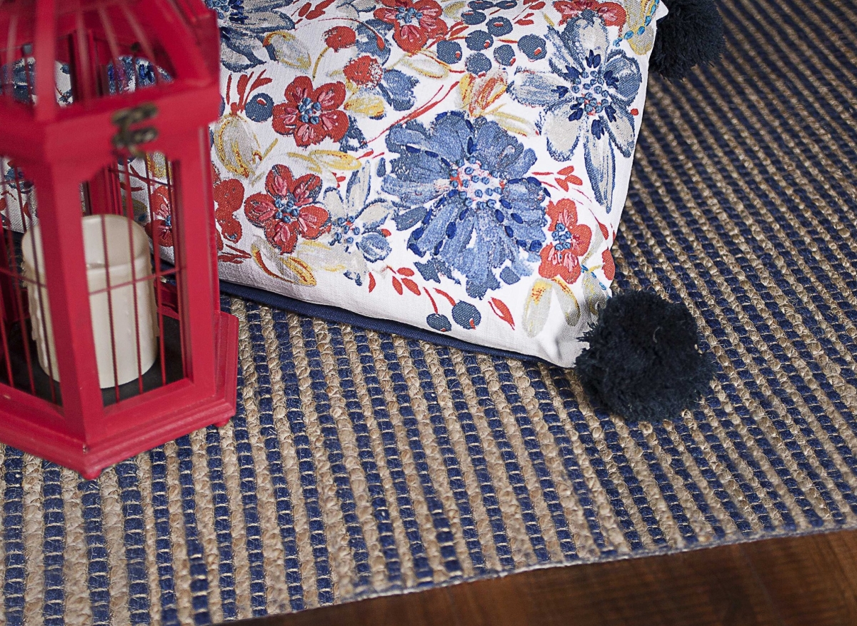 375058 60 x 84 in. Blue Wool or Jute Rug