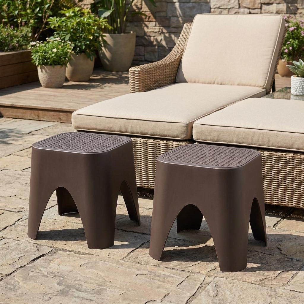 716299 15 in. Plastic Outdoor Footstool Ottoman, Brown